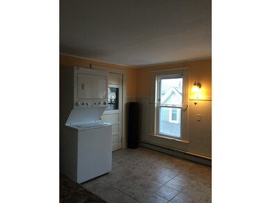 29 Lyndon St, Concord, NH 03301 - photo 3