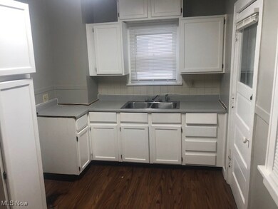 5499 Clement Ave, Maple Heights, OH 44137 - photo 2