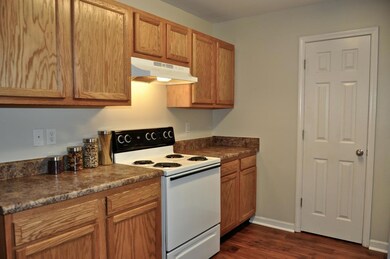 Kitchen left view