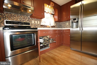 1144 Olive Dr, Greencastle, PA 17225 - photo 6