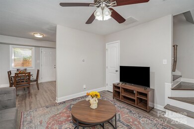 1512 Seigle Ave unit 3, Charlotte, NC 28205 - photo 4