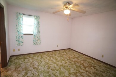 365 Pheasant Run Dr, Batesville, IN 47006 - photo 6