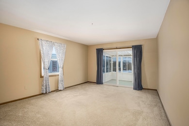 932 Village Ln unit 52, Jenison, MI 49428 - photo 7