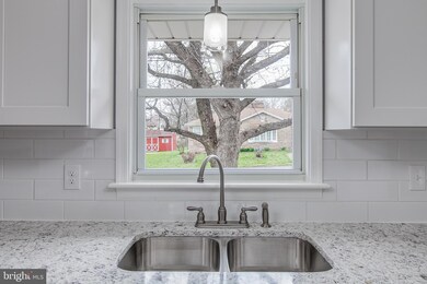 12028 Belvedere Rd, Hagerstown, MD 21742 - photo 7