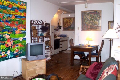 819 N Jackson St unit 1, Wilmington, DE 19806 - photo 3