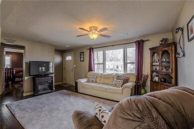 11221 W 67th Terrace, Shawnee, KS 66203 - photo 4