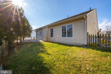 6903 Castleton Dr, Fredericksburg, VA 22407 - photo 6