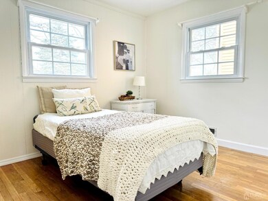 211 E Louis Place, Iselin, NJ 08830 - photo 7