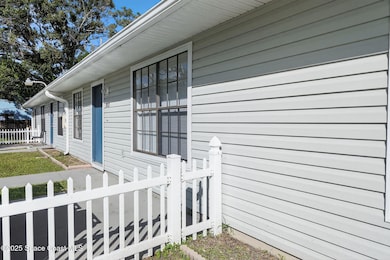 03_410_Thor_Ave_SE_Palm_Bay_FL_32909_USA