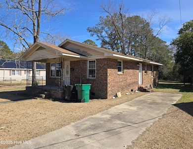 106 Beech St, Williamston, NC 27892 - photo 5