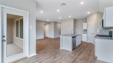 4762 Firefly Ct, Lake Charles, LA 70607 - photo 3