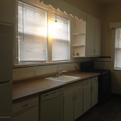 154 Morris Ave unit 1, Long Branch, NJ 07740 - photo 5