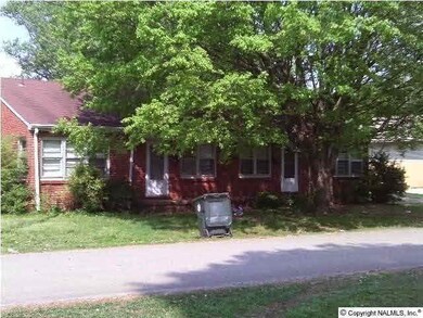 duplex 2bedroom with each unit