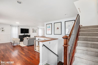 1322 Catalpa Dr, Berkley, MI 48072 - photo 6