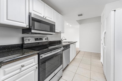 2100 Greenview Shores Blvd unit 523, Wellington, FL 33414 - photo 7