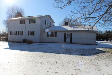 4331 Hillside Rd, Coplay, PA 18037 - photo 3