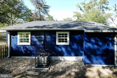 520 Mentor Ave, Capitol Heights, MD 20743 - photo 3