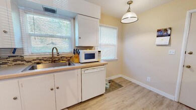 707 SE 9th St, Grants Pass, OR 97526 - photo 7