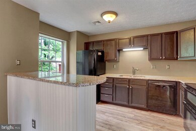 306 Lincoln Ave, Harrisburg, PA 17111 - photo 7