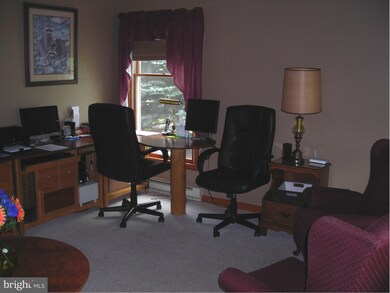 9030 Mentzer Gap Rd, Waynesboro, PA 17268 - photo 3