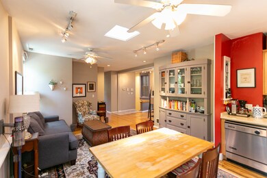 1834 W Augusta Blvd unit 2, Chicago, IL 60622 - photo 4