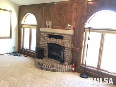 4010 Forest Rd, Davenport, IA 52807 - photo 7