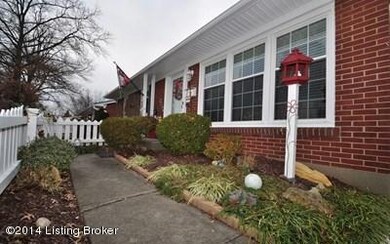 Calais Dr,3607 Front outside entrance