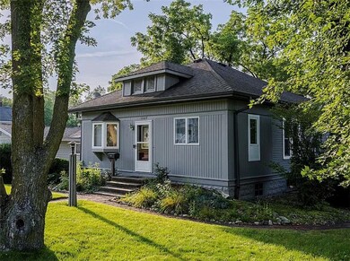 1603 Rainbow Dr, Cedar Falls, IA 50613 - photo 3