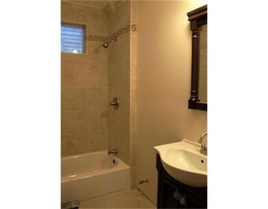 6 Rice St unit 3, Brookline, MA 02445 - photo 5