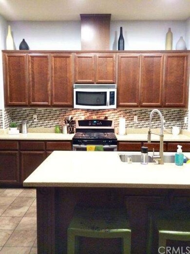 Custom Back splash