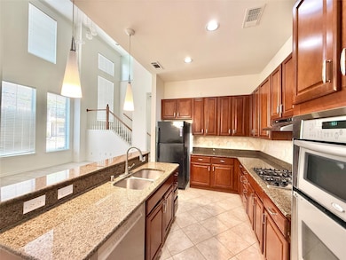 2008 Grove Park Ln, Richardson, TX 75080 - photo 2