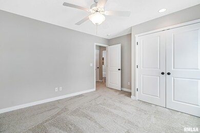 5732 Appleton Rd, Bettendorf, IA 52722 - photo 5