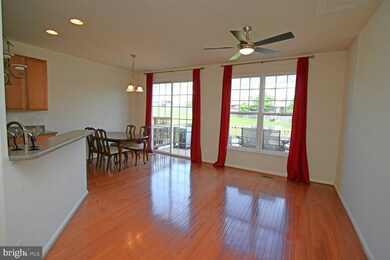 9167 Ribbon Falls Loop, Bristow, VA 20136 - photo 6