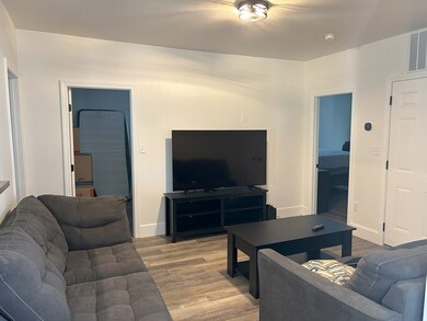 439 Union St unit 1, Franklin, MA 02038 - photo 5