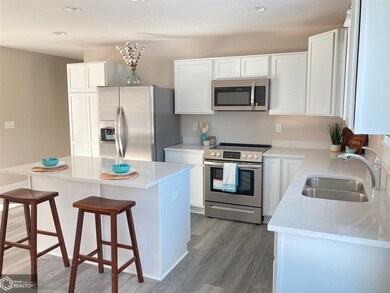 211 7th Ave SE, Clarion, IA 50525 - photo 5