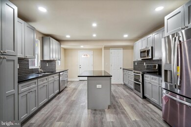 451 King St unit 72, Pottstown, PA 19464 - photo 2