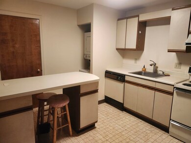 37 Alice Dr unit 48, Concord, NH 03303 - photo 4