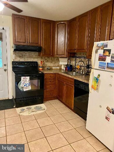 103 Deep Run Rd unit D1, Dublin, PA 18917 - photo 5