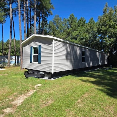 116 Joseph Dr, Raeford, NC 28376 - photo 2