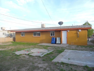 317 Kelvin Ave, El Paso, TX 79915 - photo 2