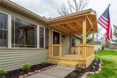 436 Maple Ave, Sheffield Lake, OH 44054 - photo 2
