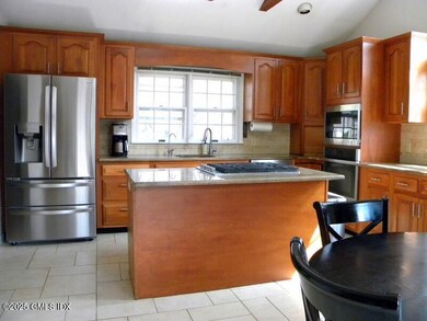 40 Long Meadow Rd, Riverside, CT 06878 - photo 4