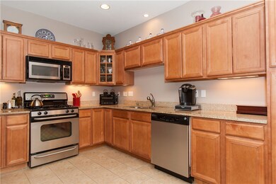 131 Fruit Hill Ave unit 10, North Providence, RI 02911 - photo 5