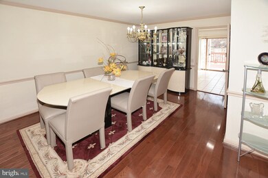 3933 Dunes Way, Burtonsville, MD 20866 - photo 5