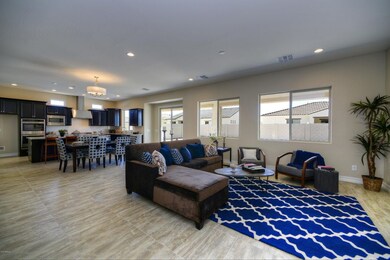 003_Living Room