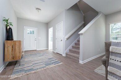 6117 Hyde Park Cir, Jacksonville, FL 32210 - photo 2