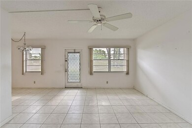 167 Grantham E, Deerfield Beach, FL 33442 - photo 5