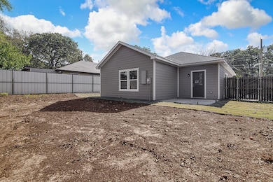 4133 Avenue H, Fort Worth, TX 76105 - photo 4