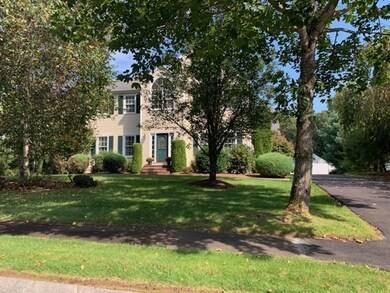 4 Carriage House Ln, Mansfield, MA 02048 - photo 2