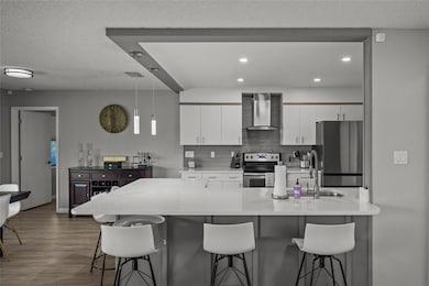 3020 Gypsy St, Sarasota, FL 34231 - photo 5